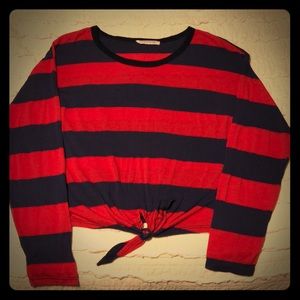 Cute Long sleeved crop top